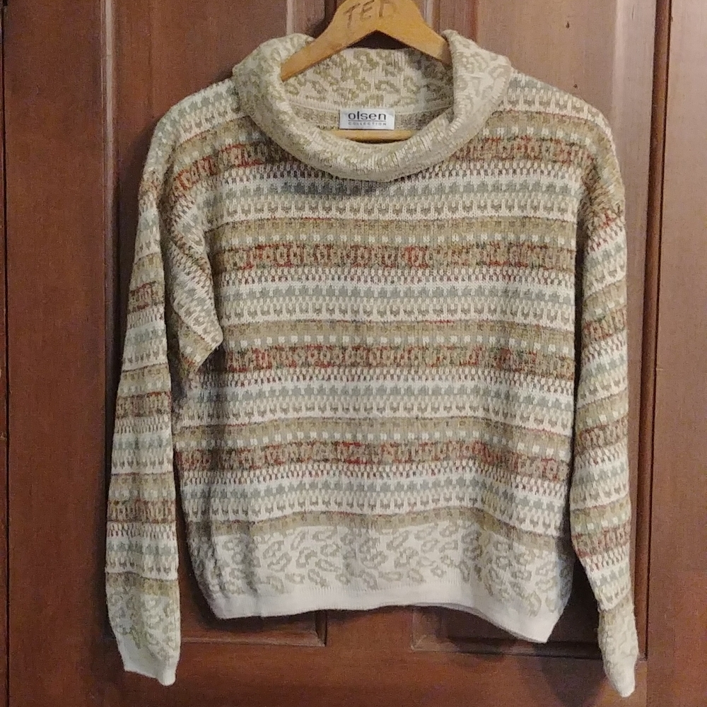 Olsen Patterned Cowl Neck Sweater